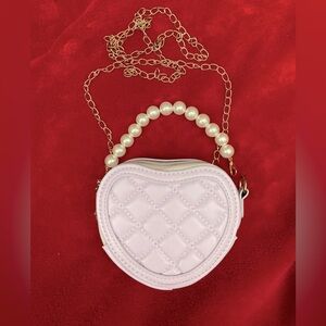 💜LAVENDER💜quilted minibag w/faux pearl handle/metal chain.PUfabric zipclose✨NEW✨